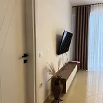 Numa Vlorë