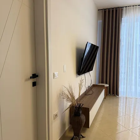 Numa Vlorë